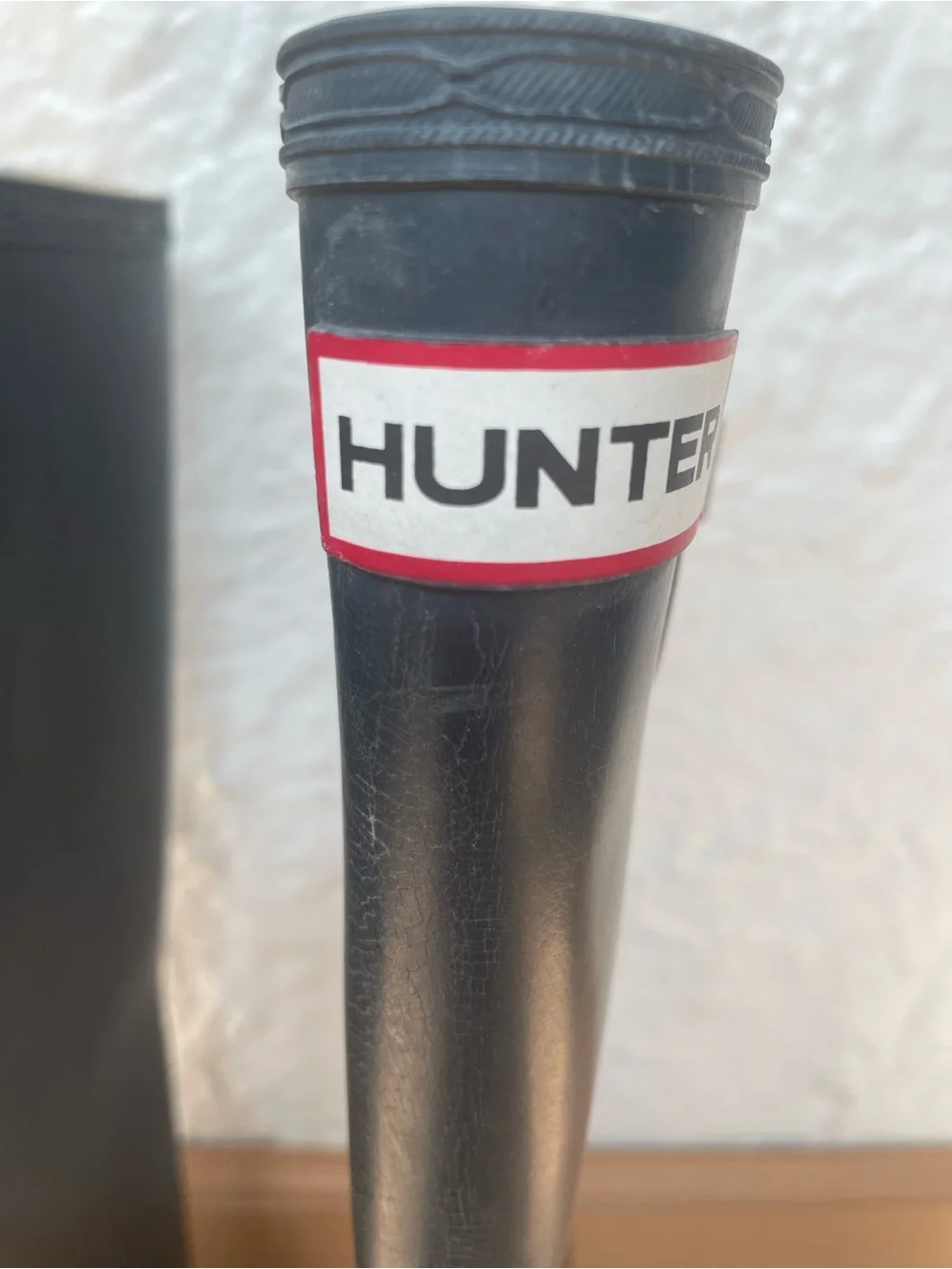Hunter knee height  black wellies waterproof snow rain boots, Size US 8
